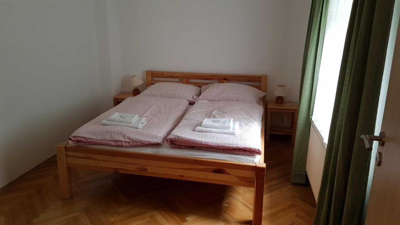 Pension Family Karlsbad Exterior foto