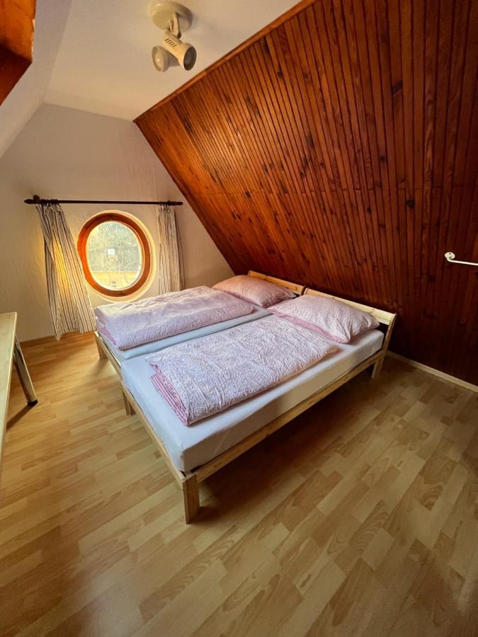 Pension Family Karlsbad Exterior foto