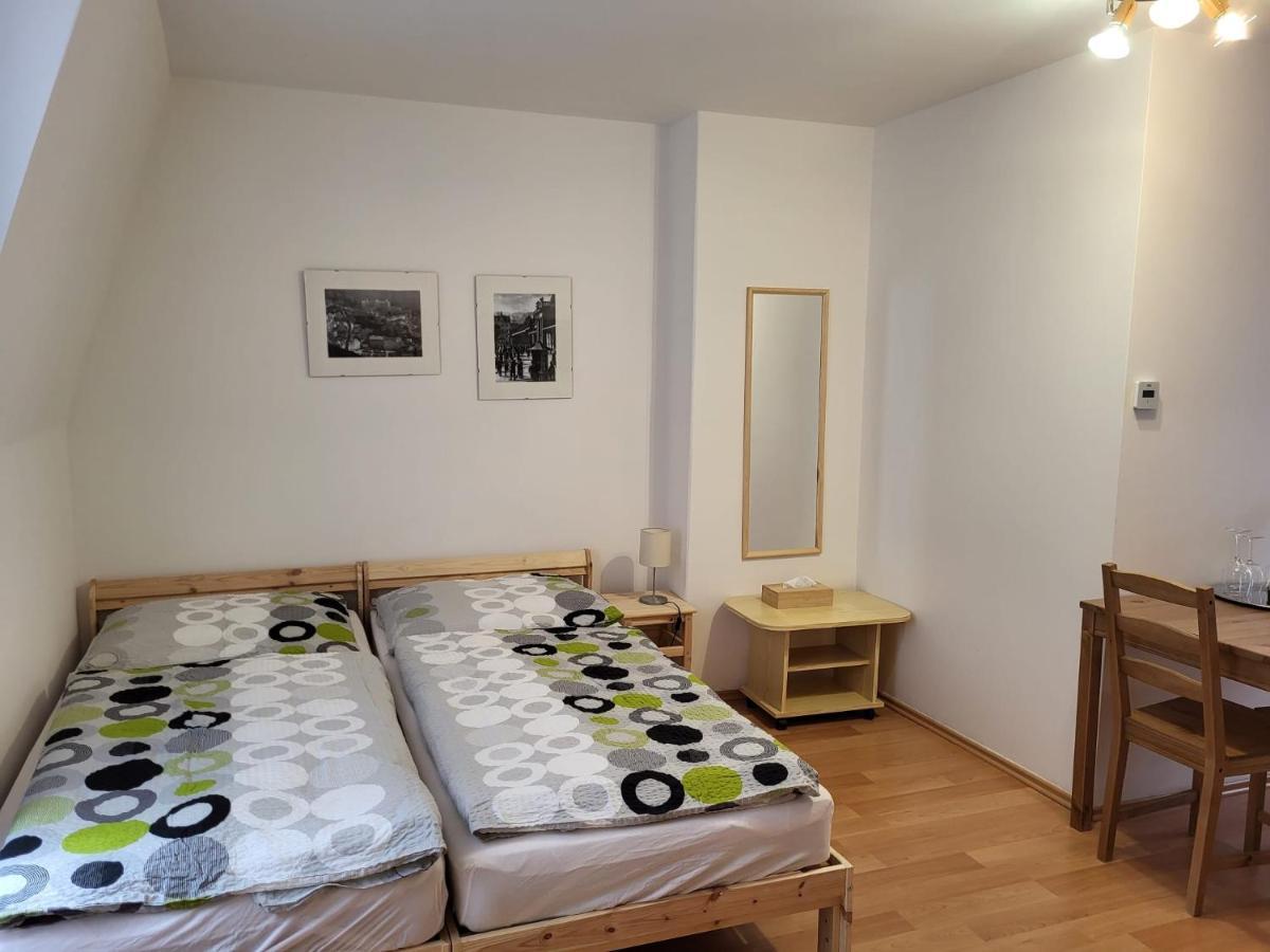 Pension Family Karlsbad Exterior foto